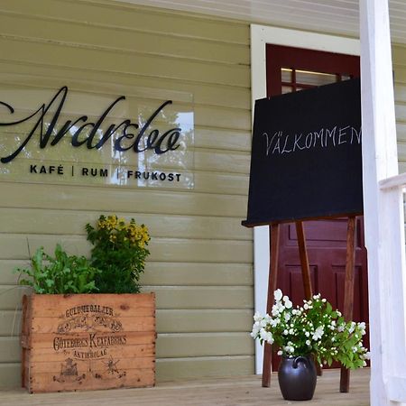 Ardrebo B&B Ljugarn Εξωτερικό φωτογραφία